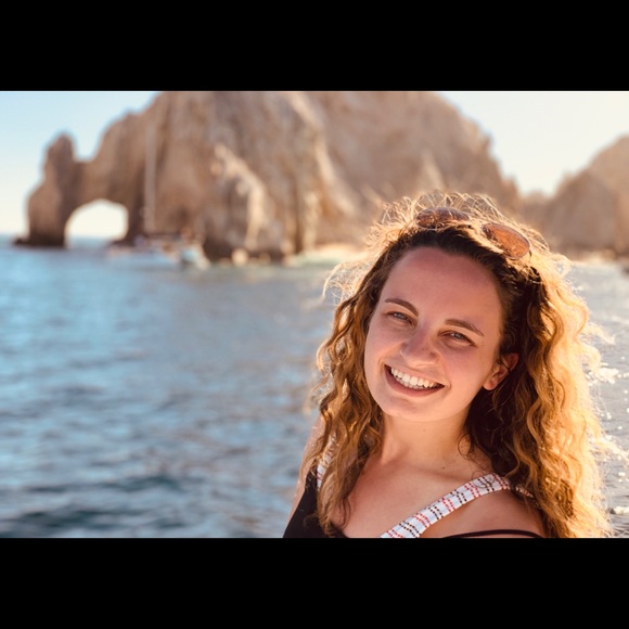 Meet your Posher, Amy - Picture 6 of 6